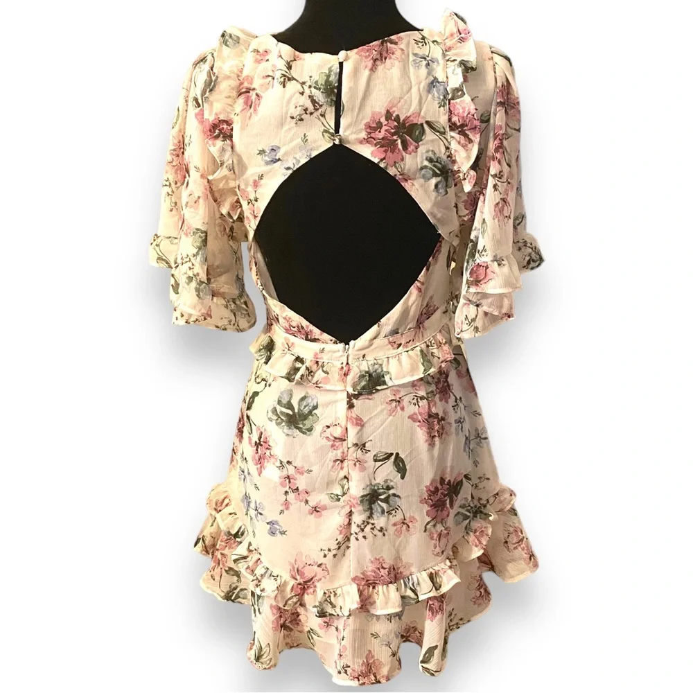 Olivaceus Cut Out Floral Mini Dress Women’s M - Picture 6 of 10